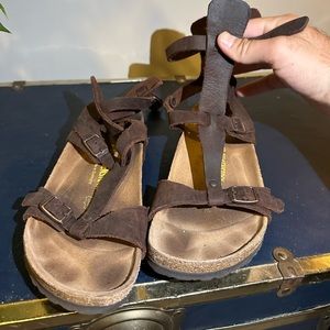 RARE - Birkenstock Chania Tobacco Brown Sandal.
